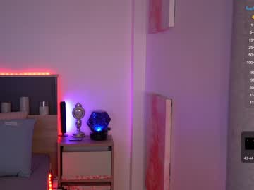 girl
        sweetkira555 cam image #619272