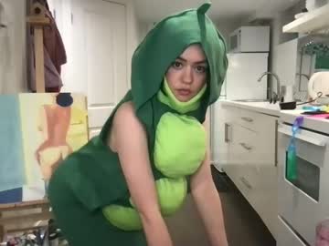 girl
        littlesugarpea cam image #2161463