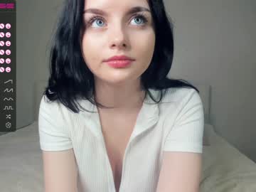 girl
        cute_caprice cam image #1967827