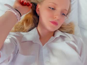 girl
        may_wow cam image #3164330