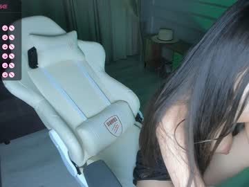 girl
        candy_ly cam image #2237856
