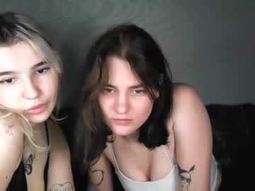 couple Milf & Teen Sex Cam Girls with aleksia_bloempje