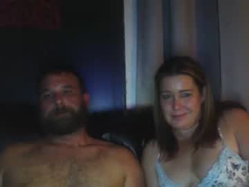 couple Milf & Teen Sex Cam Girls with fon2docouple