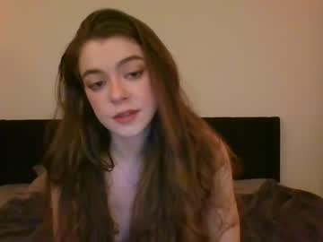 girl
        rosegold18 cam image #547646