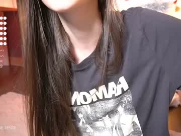 girl
        may_rose_ cam image #3129494
