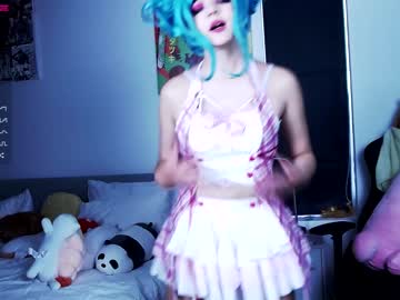girl
        madnessalise cam image #1235155