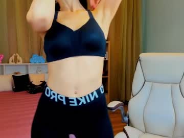 girl
        mia_ree cam image #728425