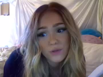 girl
        ari_02 cam image #2017567