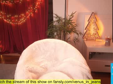 girl
        venus_in_jeans cam image #3064151