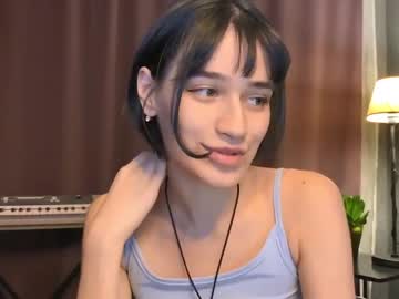 girl
        kalispring cam image #926128