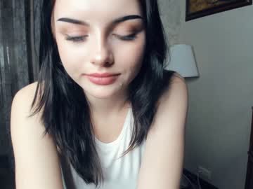 girl
        cute_caprice cam image #1622200