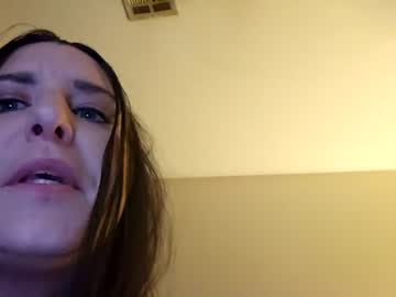 couple Milf & Teen Sex Cam Girls with dreamscummingtrue