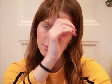 girl
        ellaa91 cam image #318776