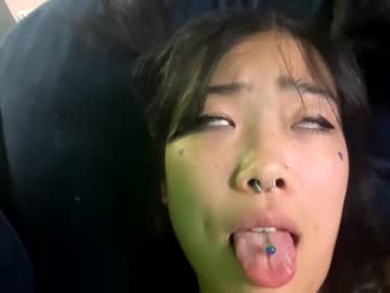 couple Milf & Teen Sex Cam Girls with luvkittyasian