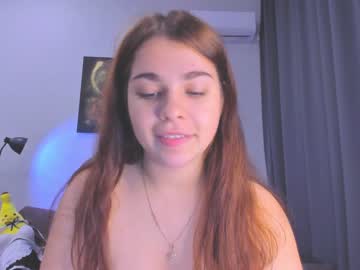 girl
        just_lilu cam image #2891751