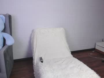 girl
        yana_squrel_22 cam image #728069