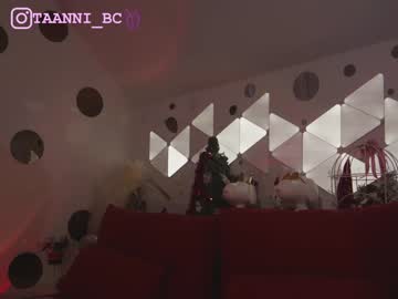 girl
        taanni_bc cam image #3191467