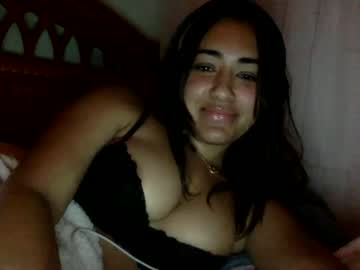 girl
        baby_nish cam image #632769