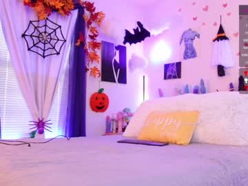 girl
        emmasky69 cam image #2692332