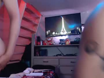 couple Milf & Teen Sex Cam Girls with june4me