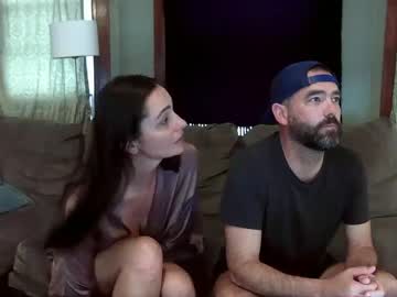 couple
        rexxandruby cam image #2403487