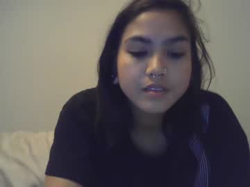 girl
        karebearxx cam image #1988610