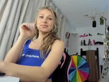 girl
        sexyashley_21 cam image #3361108