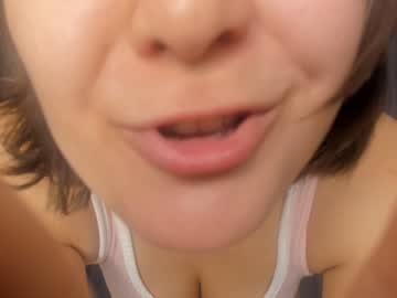 girl
        jeanfrancoa cam image #2500324