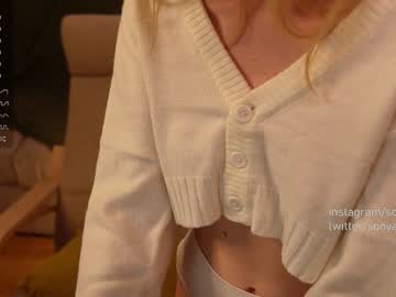 girl
        sonyaplush cam image #135434