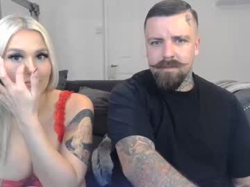 couple
        britishbeautys cam image #1011225