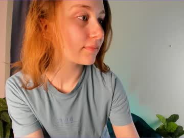 girl
        sunnyviolet cam image #1609108