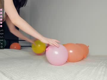 girl
        cute_caprice cam image #2885647
