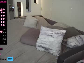 girl
        oxxme cam image #1519618