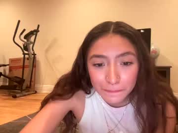 girl
        amberxsummer cam image #956625
