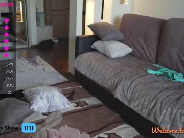 girl
        oxxme cam image #56920