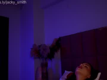 girl
        jacky_smith cam image #2124399