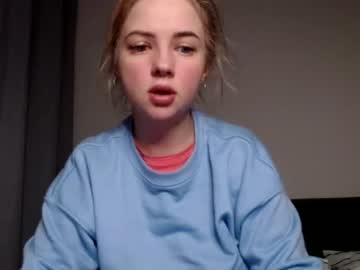 girl Milf & Teen Sex Cam Girls with deinade