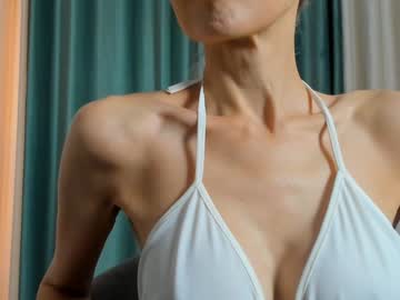 girl
        laravongrey cam image #1756624