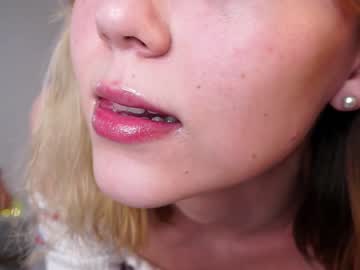 girl Milf & Teen Sex Cam Girls with heavenly_d1amond