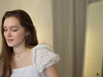 girl
        charming_luna cam image #3105557