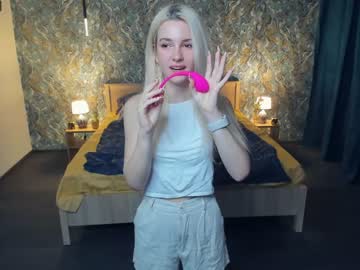 girl
        just_likes cam image #2759852