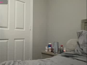 girl
        tanawaters cam image #2326236
