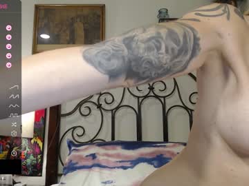 girl
        casey_jo cam image #2263309