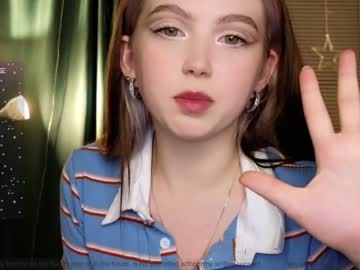 girl
        small_blondee cam image #3376499