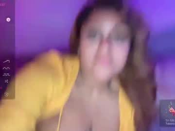girl
        blackgurlkitty cam image #3025100