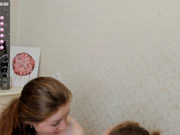 couple
        liamillou cam image #1540060