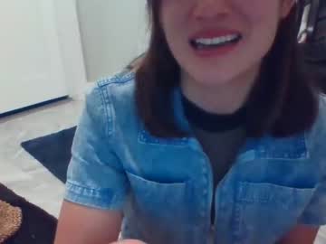 girl
        cukqueen436282 cam image #1876696