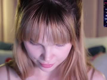 girl
        love_you_to123 cam image #2152239