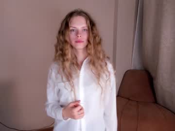 girl
        nataly_hello cam image #2790566