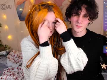 couple
        meowpushka cam image #577663